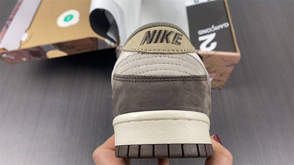 Nike SB Dunk Low "Steamboy OST" LF0039-001