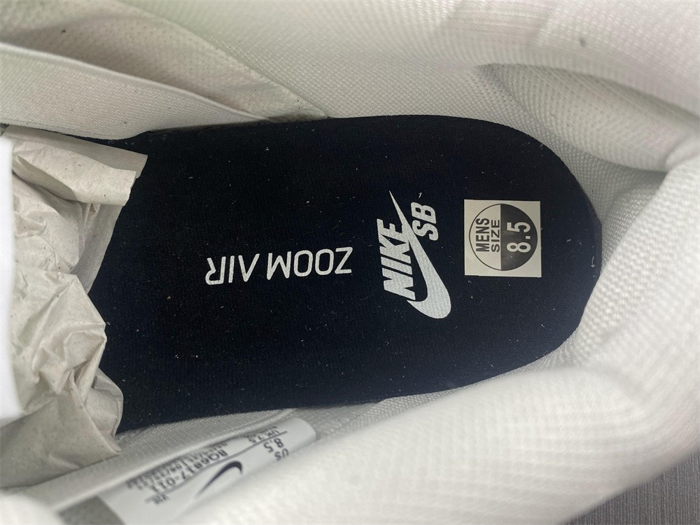 Nike SB Dunk Low Chlorophyll BQ6817-011