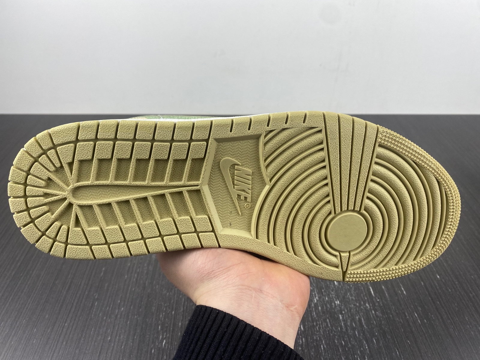 Air Jordan 1 Low White Volt Green Tan FD9906-131