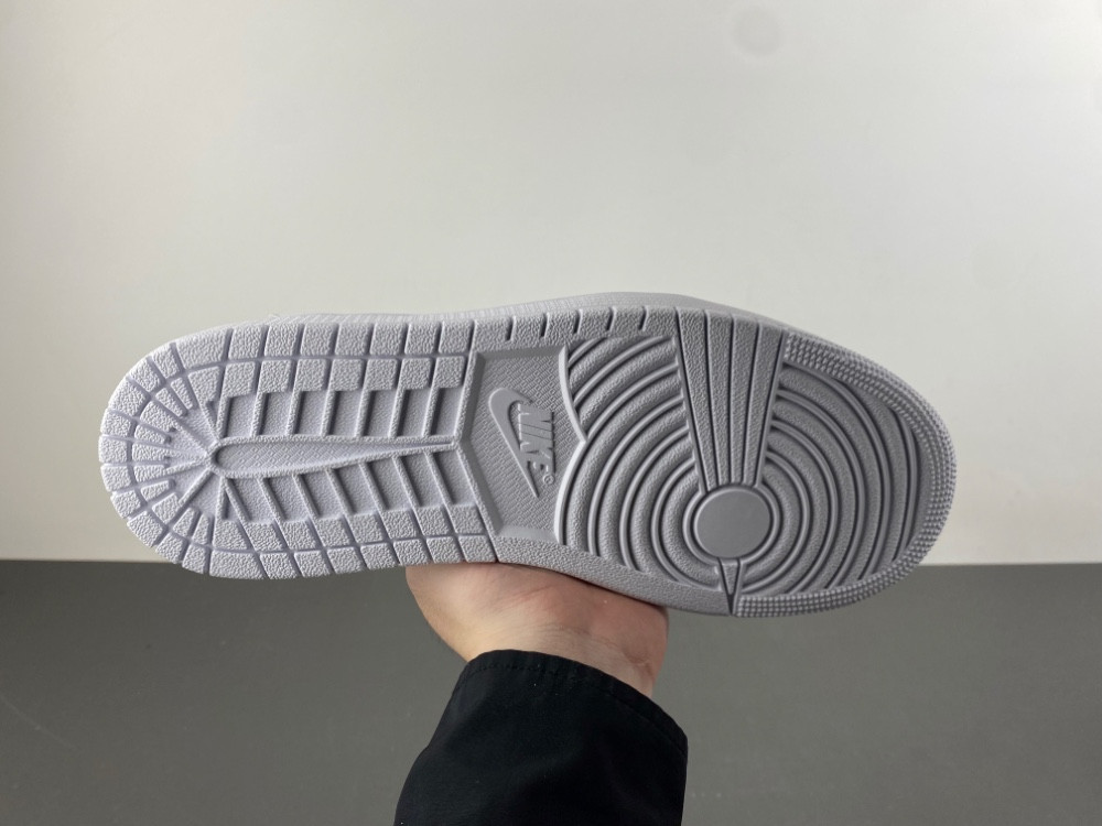 Air Jordan 1 Retro Low OG Travis Scott White Part TD1228-111