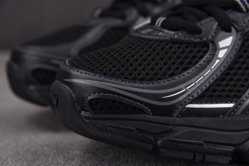 New Balance 740 Black Silver Metallic U740BM2