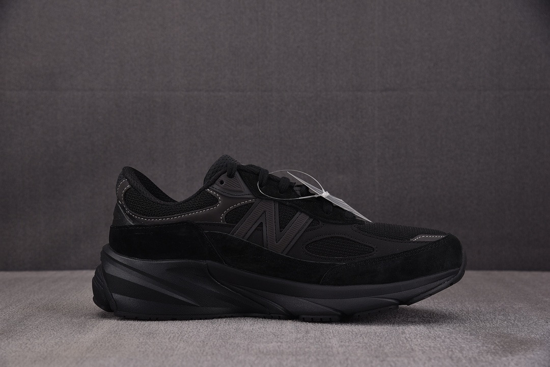 New Balance 990v6 Triple Black Men