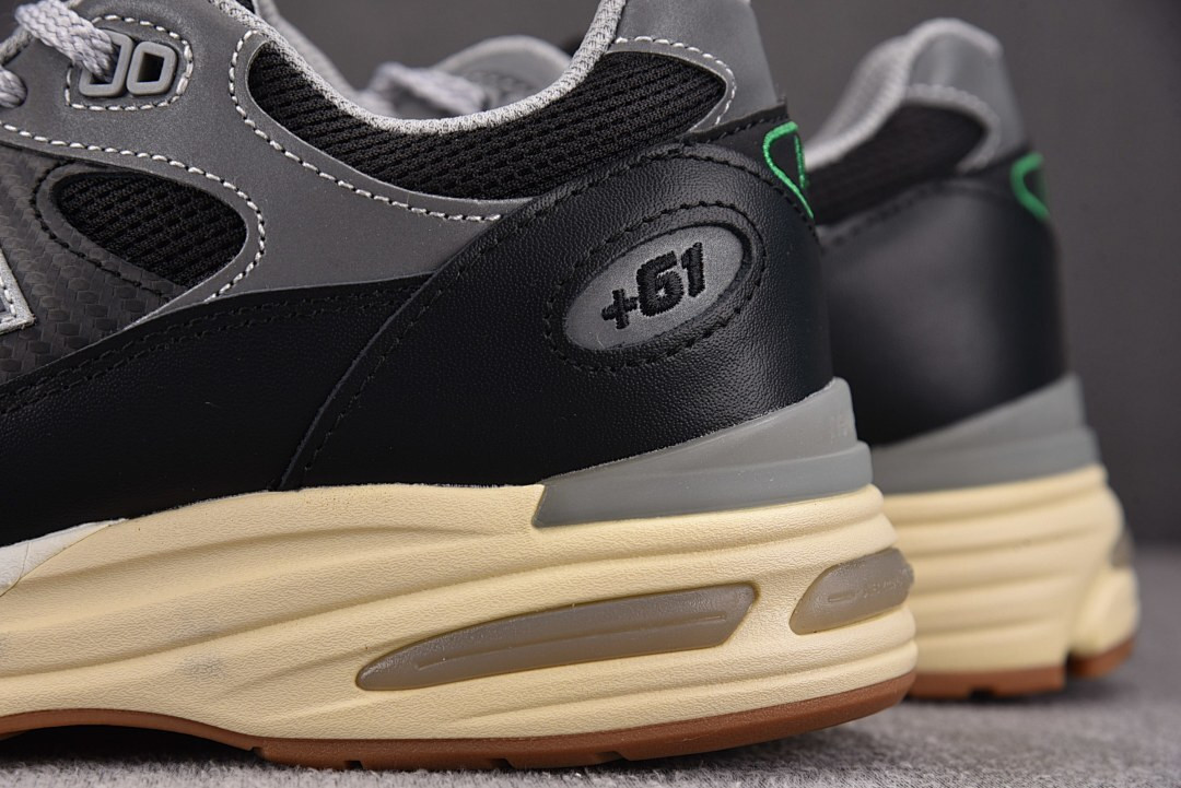 Up There New Balance 991v2 U991UT2