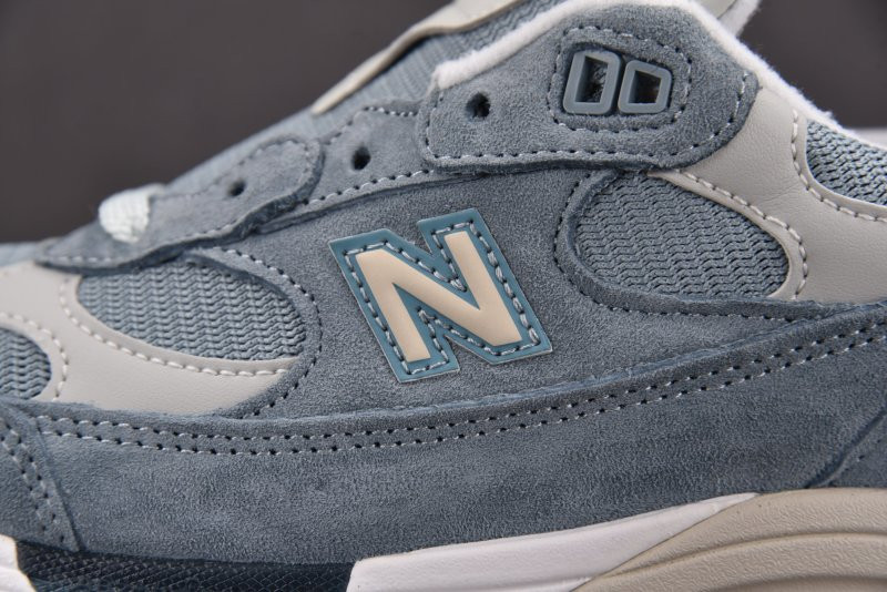 New Balance 992 MiUSA Kith Osaka Pack Men