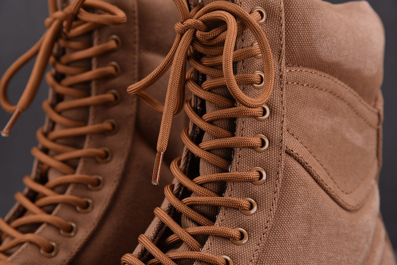 Ba*len*cia*ga strike combat boot