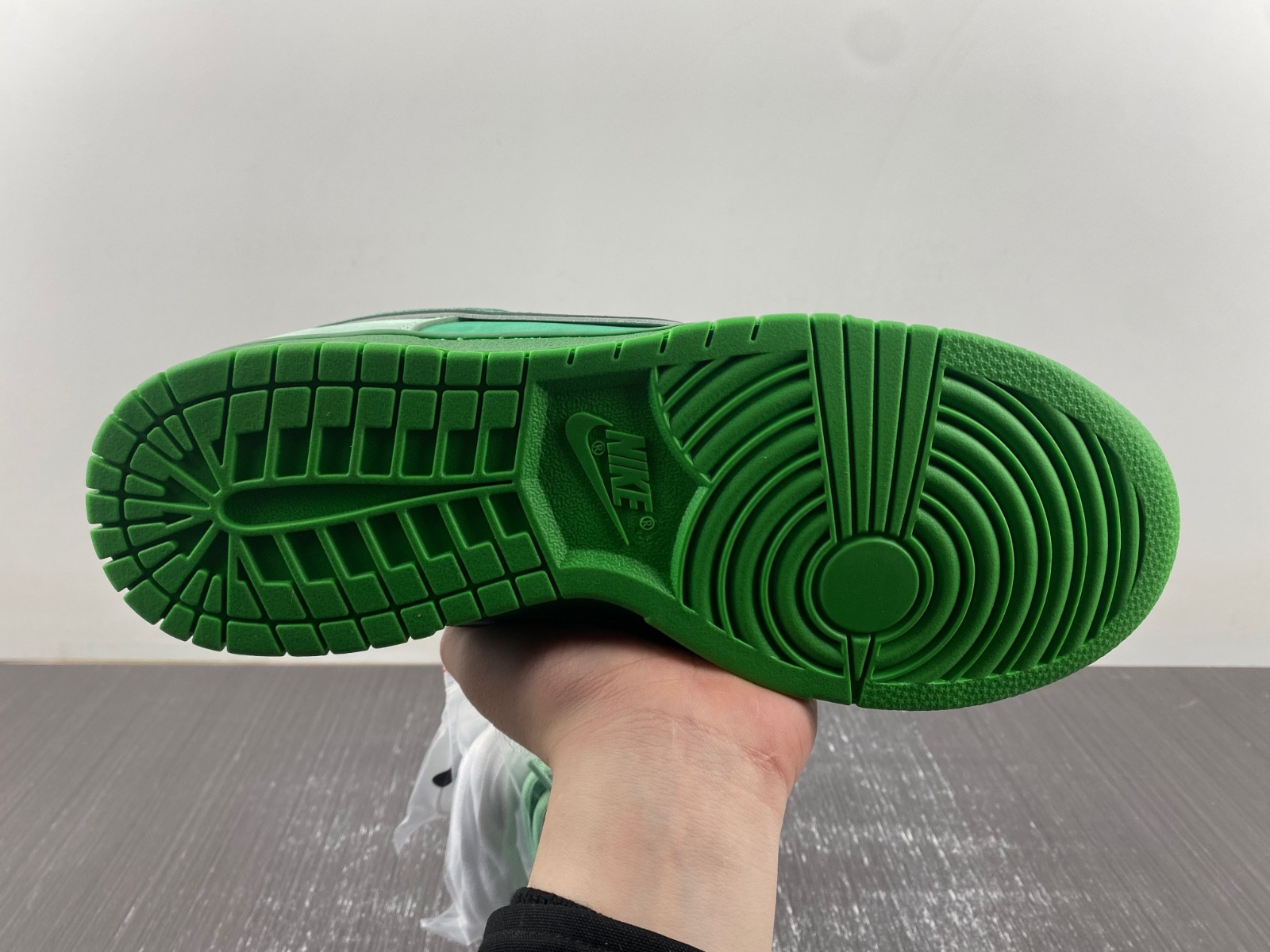 Nike Dunk x CNCPTS “Green Lobster” BV1310-303