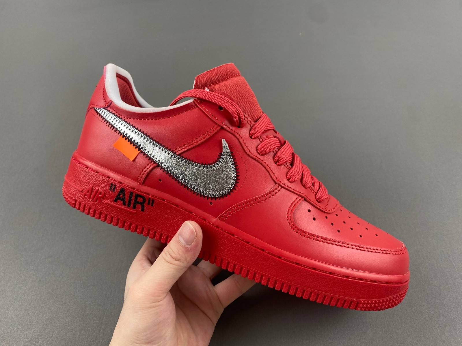 Off White x Nike Air Force 1‘07 Low AO4297-600