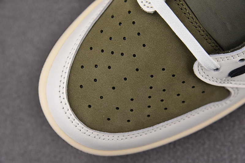 Travis Scott x Air Jordan 1 Low OG 