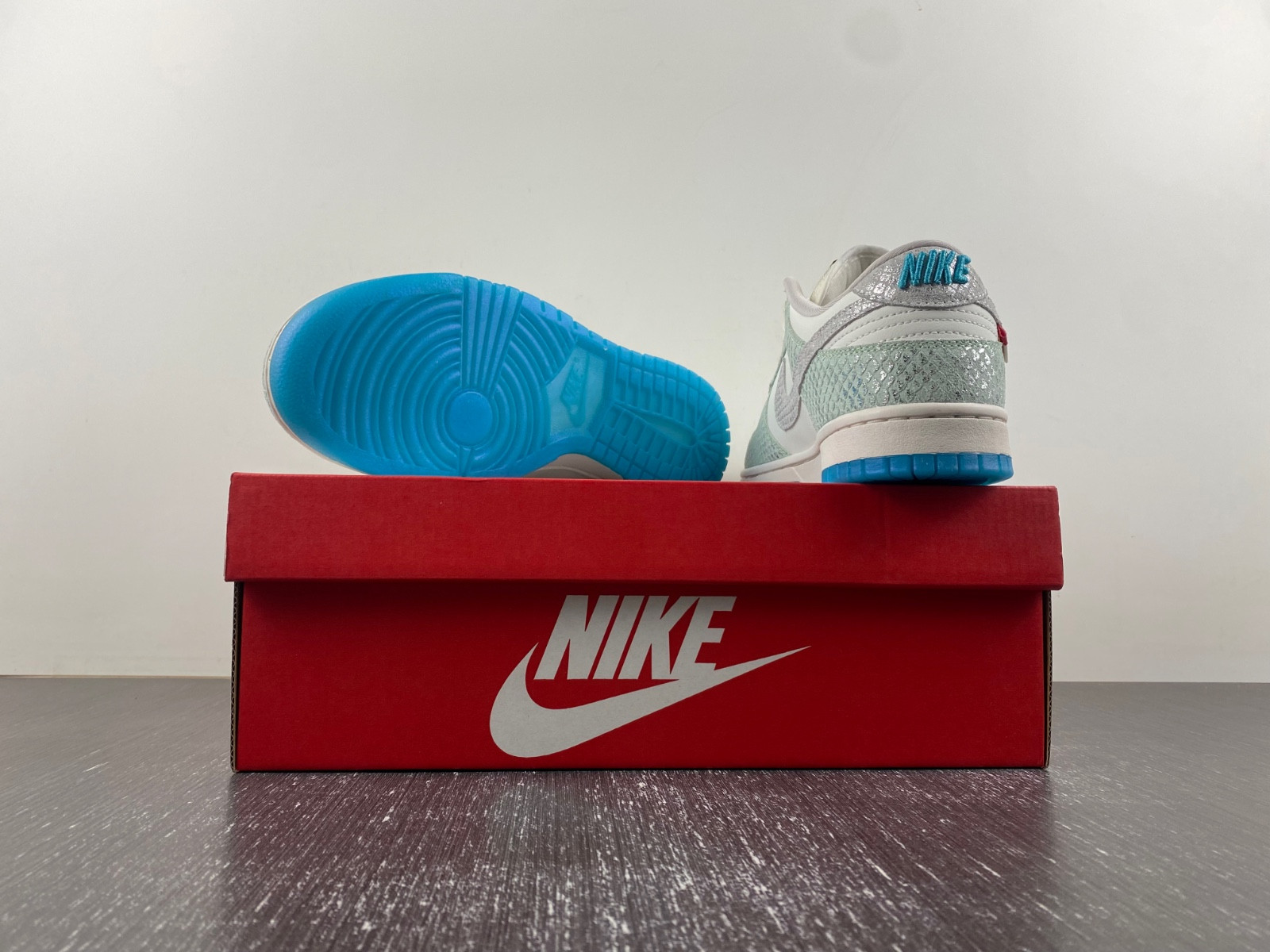 Nike Dunk Low Just Do It Dusty Cactus FZ5065-111
