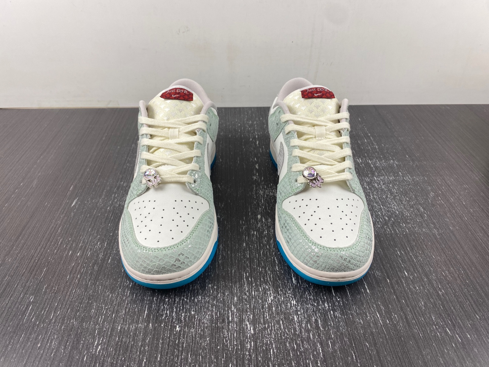 Nike Dunk Low Just Do It Dusty Cactus FZ5065-111