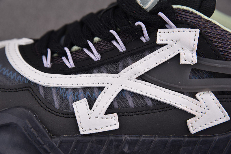 OW C/O ODSY-1000 SPORTS SHOES