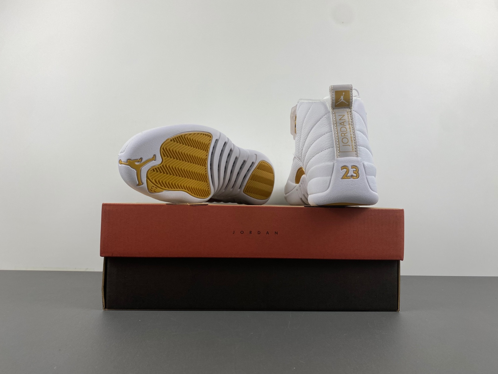 Air Jordan 12 Phantom FD9101-007