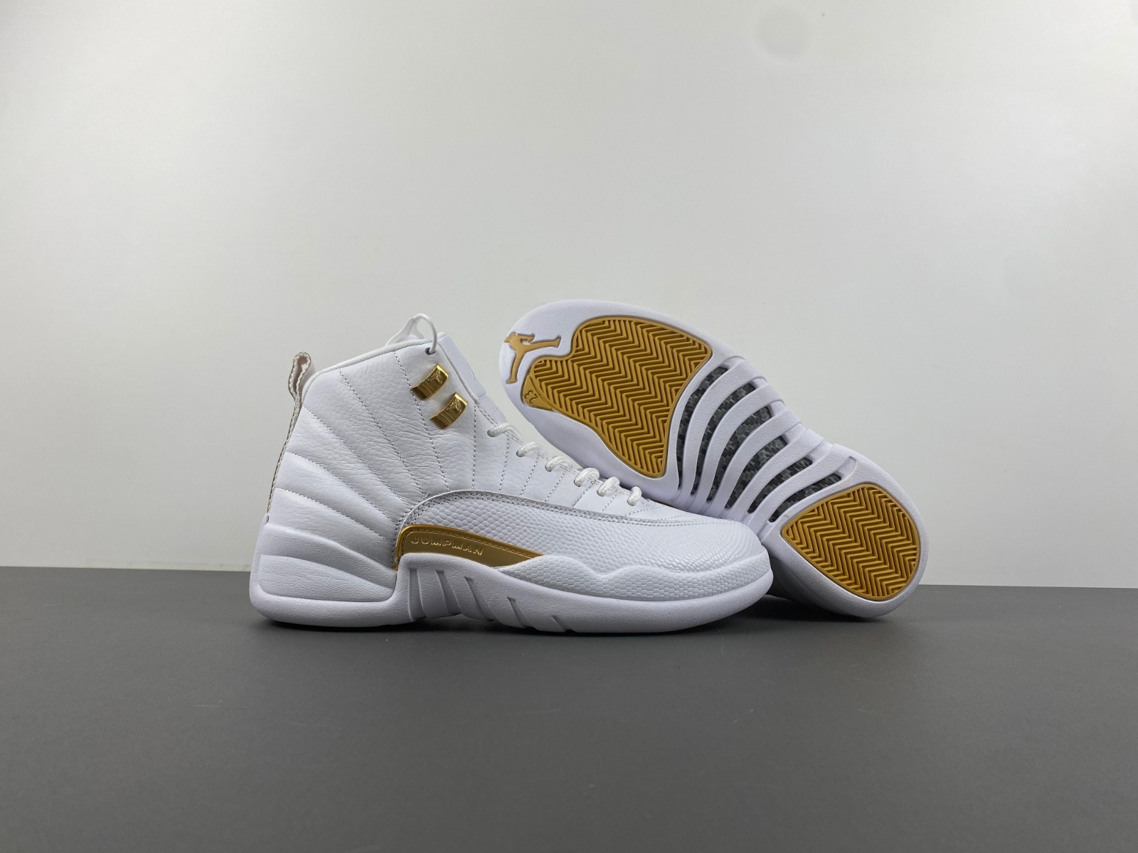 Air Jordan 12 Phantom FD9101-007