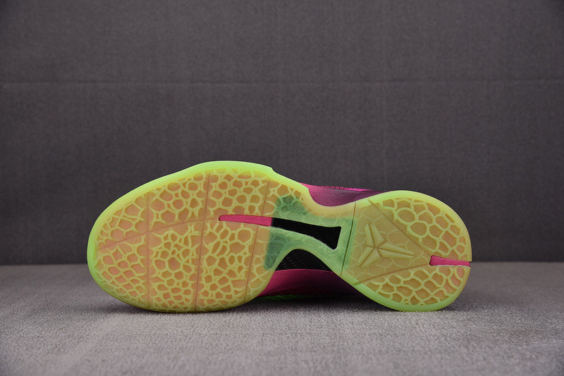 Nike Kobe 11 EM “Mambacurial” 836183-635