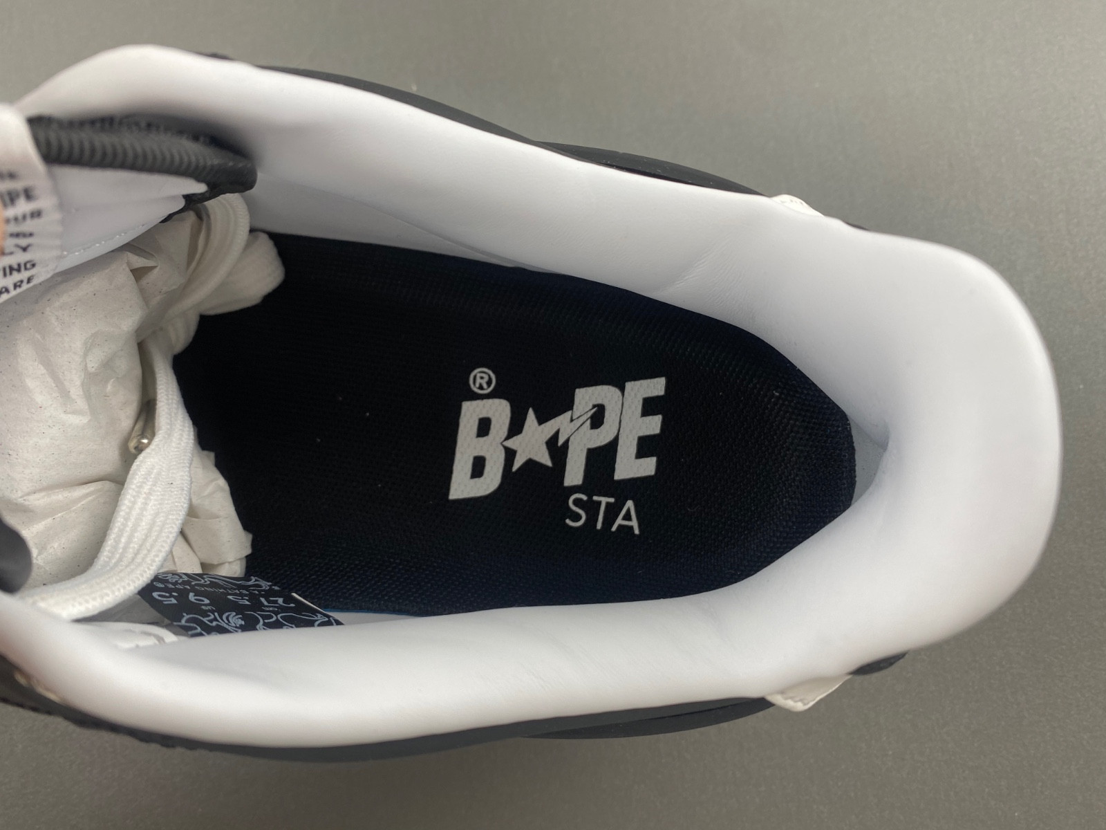 BAPE SNEAKERS