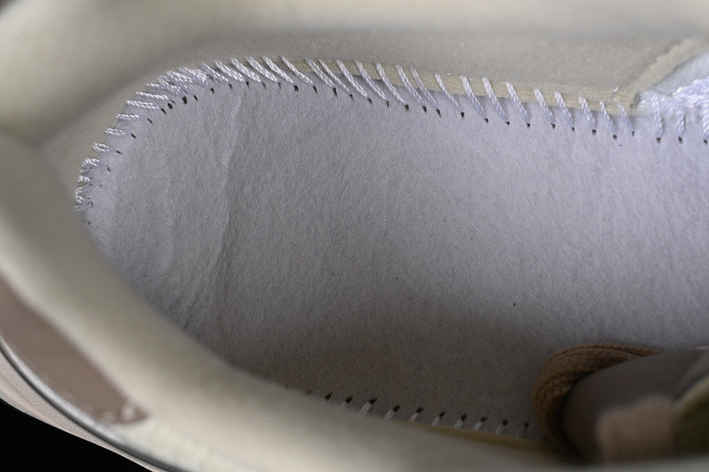 New Balance 9060 Beige Cream - U9060ZBB