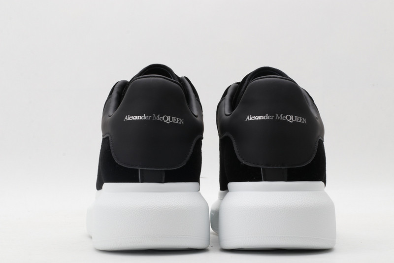 a1exa*der Mcqv*en sneaker