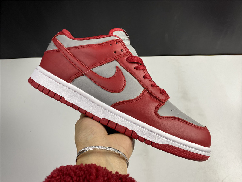 NIKE DUNK LOW UNIV DD1391-002