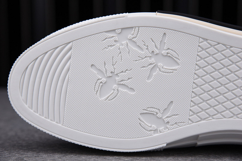 D B23 HIGH-TOP SNEAKERS