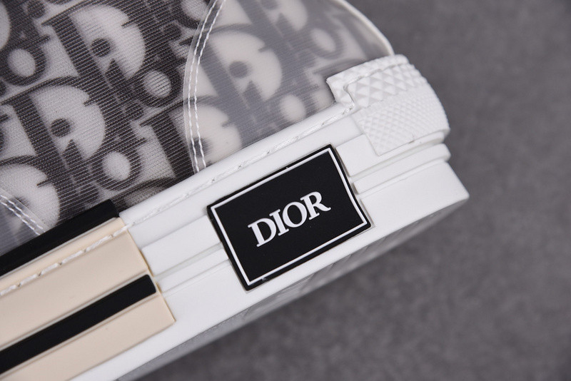 D B23 HIGH-TOP SNEAKERS