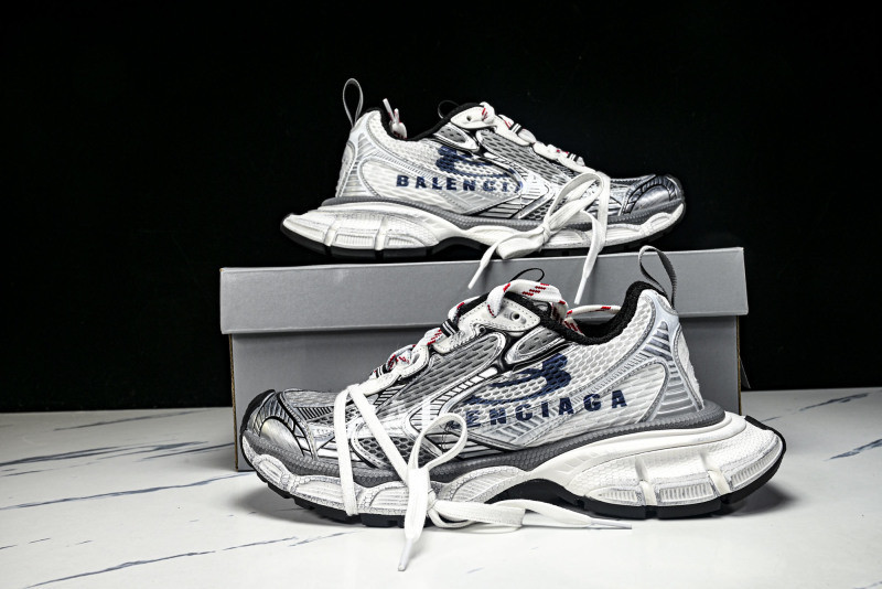 Ba1en*iaga 3XL SNEAKER