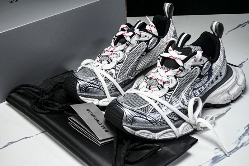 Ba1en*iaga 3XL SNEAKER