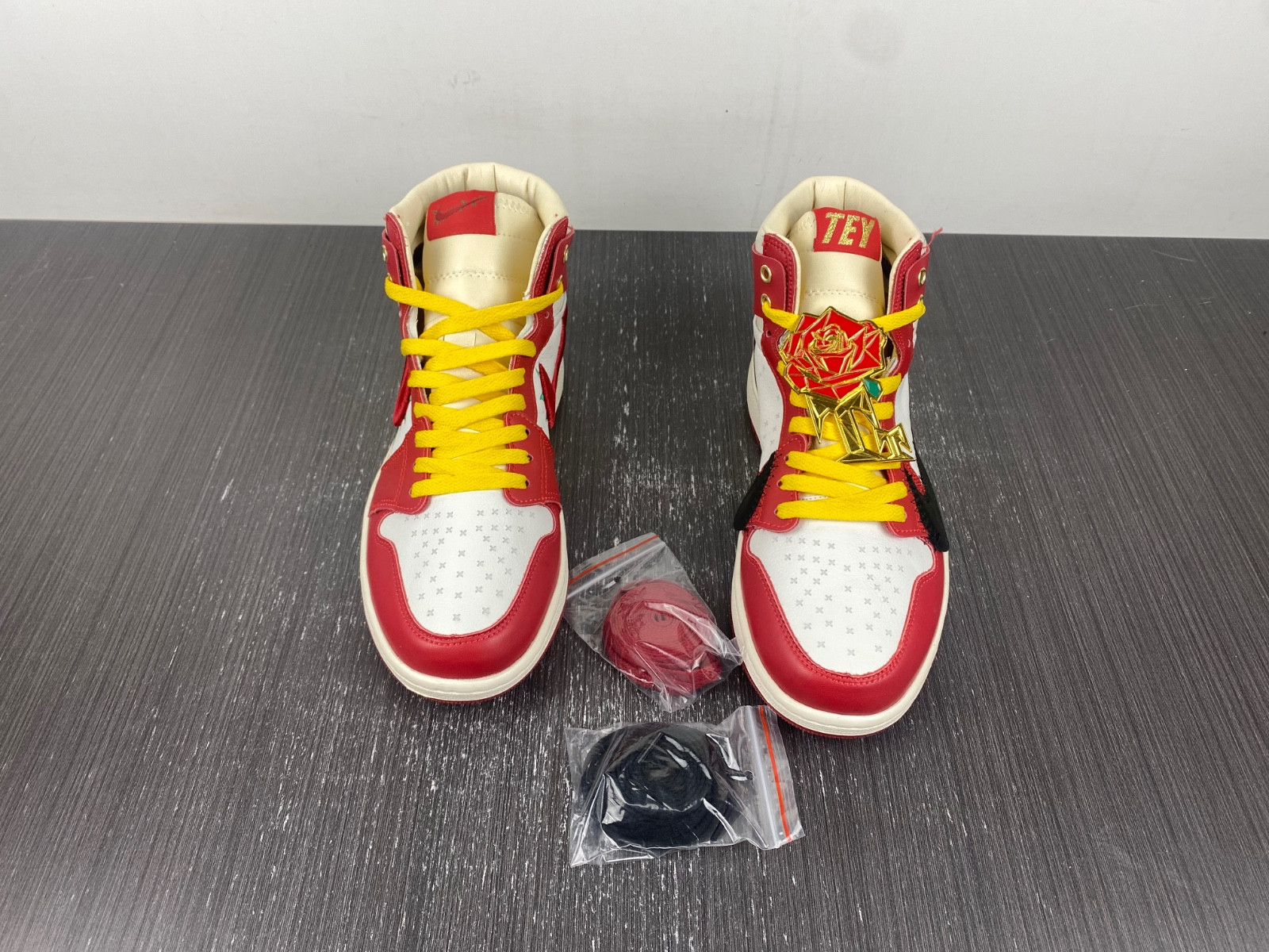 Teyana Taylor Air Jordan 1 High FJ0604-601