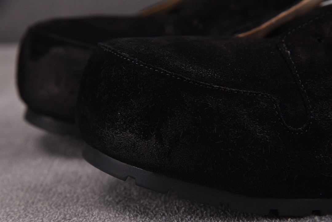 Ba1en*iaga Dumbo Mule Worn-Out Black