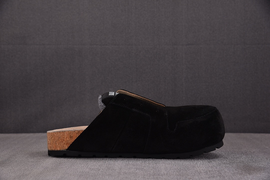 Ba1en*iaga Dumbo Mule Worn-Out Black