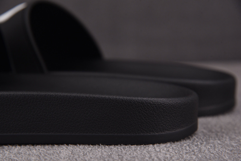 Ba1en*iaga SLIDES