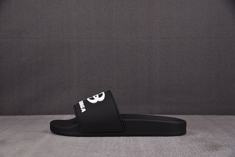Ba1en*iaga SLIDES