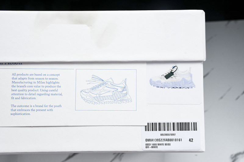 OW C/O ODSY-1000 SPORTS SHOES