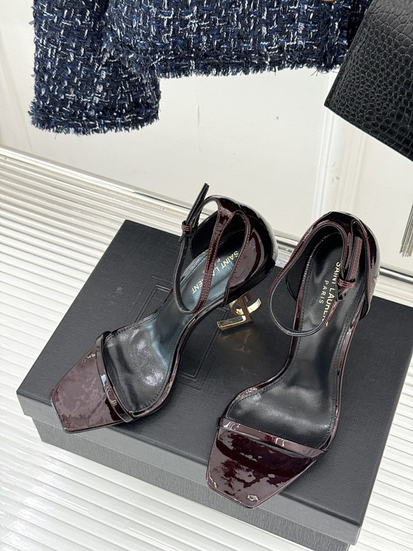 Y51 HEELS