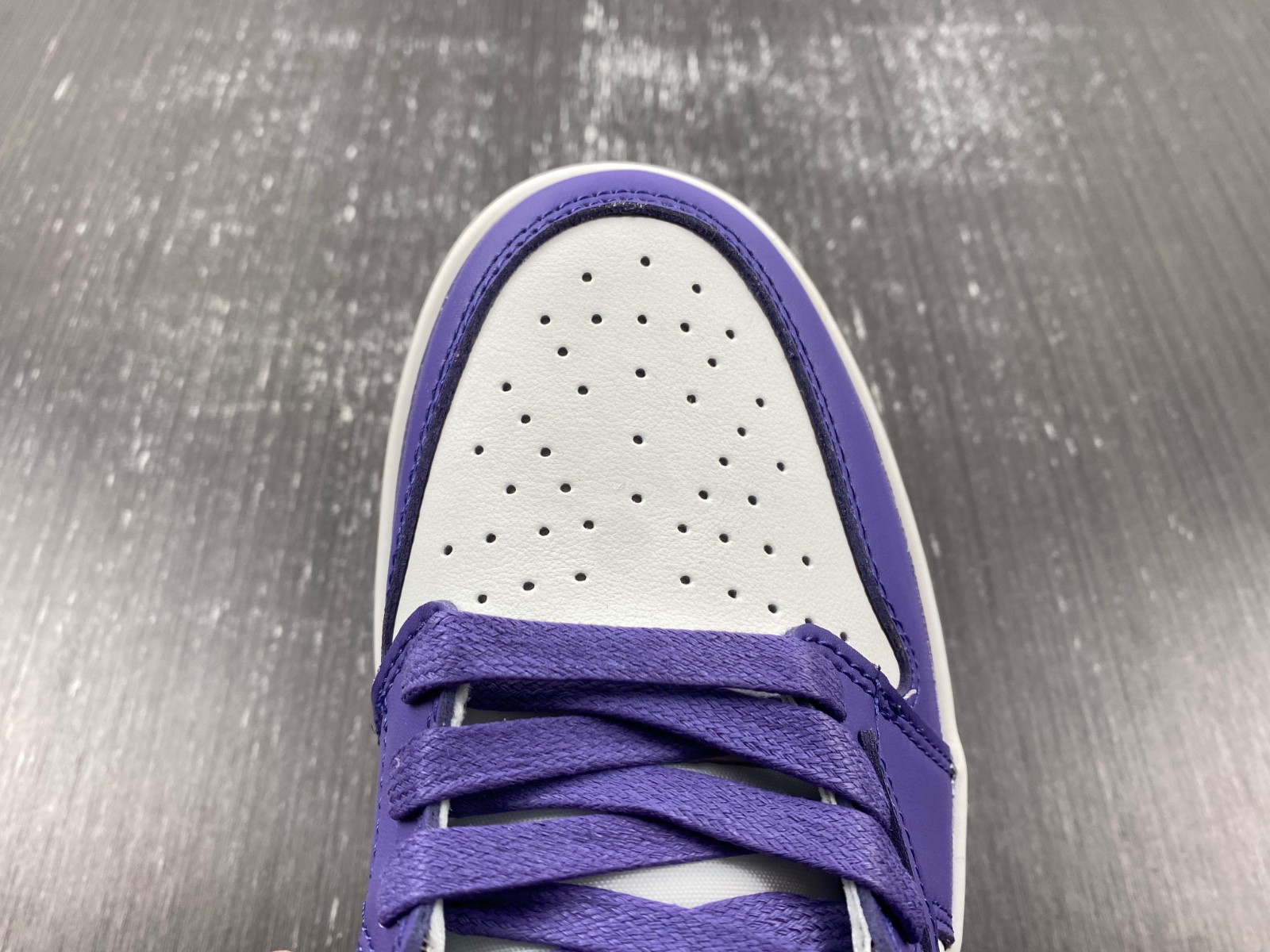 OFF-WHITE x Travis Scott x Air Jordan 1 OW DM7890-386