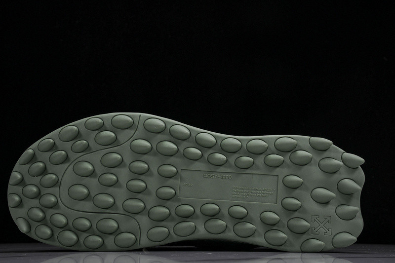 OW C/O ODSY-1000 SPORTS SHOES