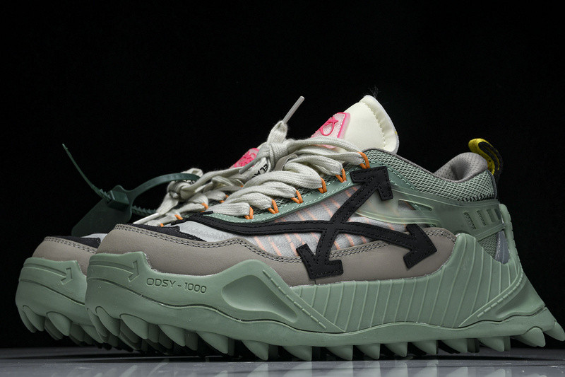 OW C/O ODSY-1000 SPORTS SHOES