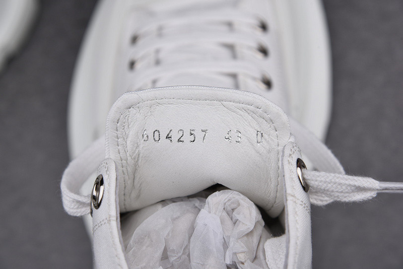 a1exa*der Mcqv*en sneaker